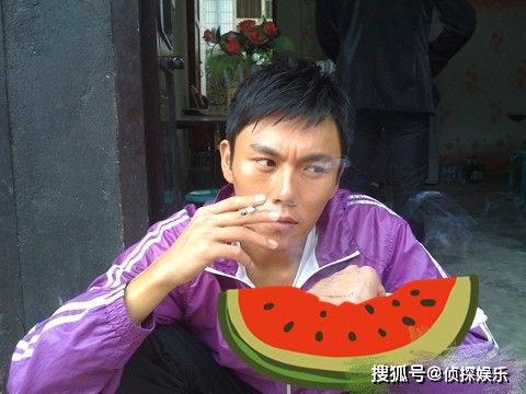 模范曹恩齐吃瓜,模范吃瓜达人，揭秘娱乐圈幕后风云